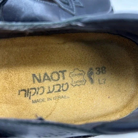 Naot Primrose Black Leather Comfort Chunky Heeled Mary Janes Size 38 (US Size 7) - Picture 13 of 14